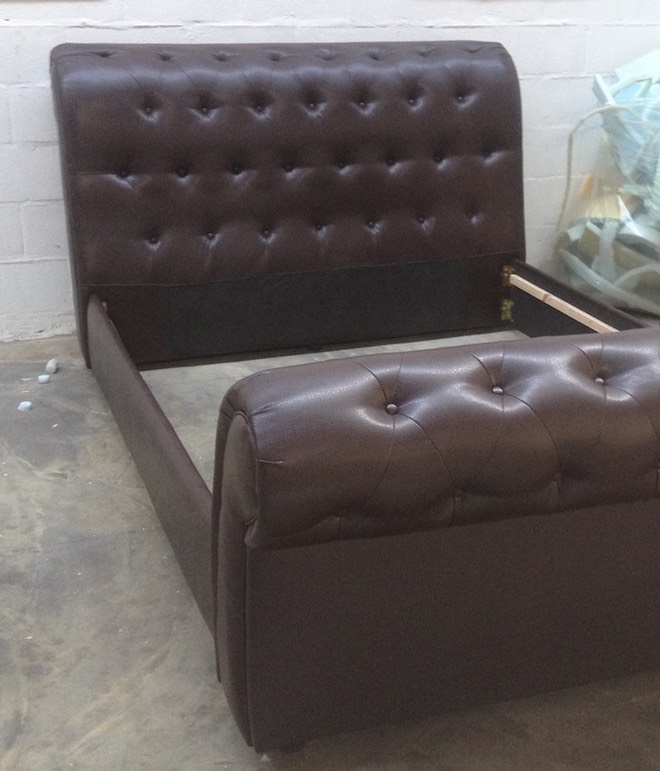 Fully Upholstered Beds  001