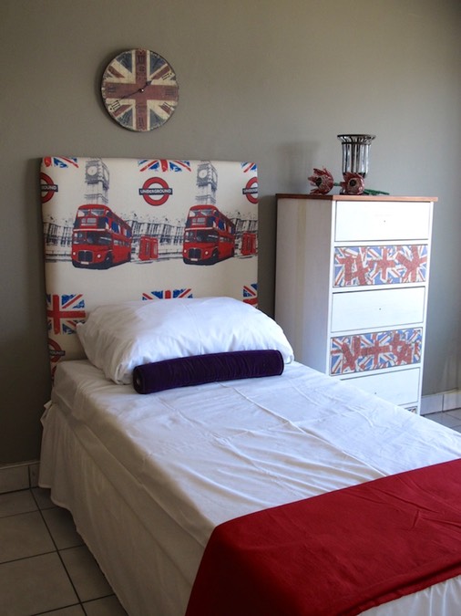 Headboard and Chest of Drawer 4